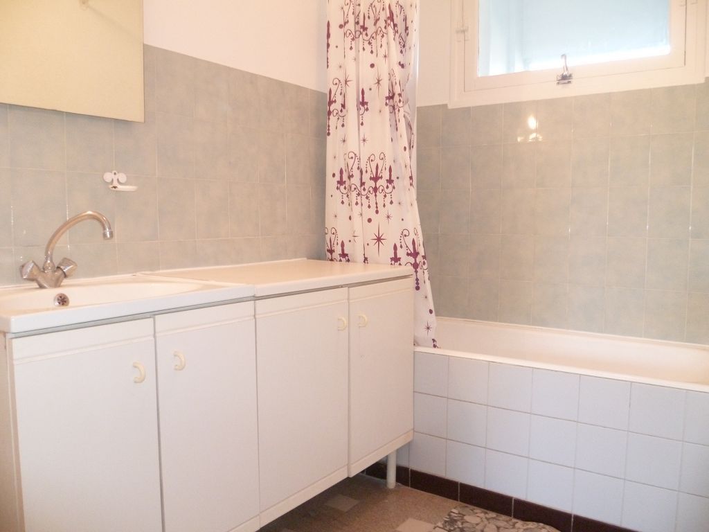 Appartement T3 HYERES (83400) COSTABELLA SARL