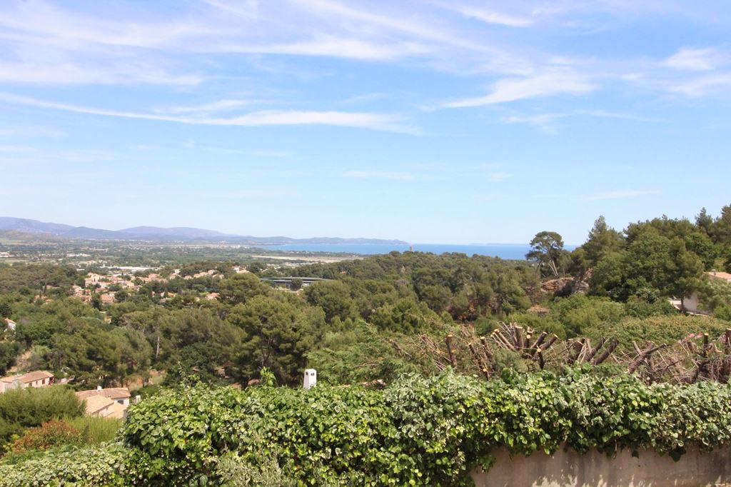 Appartement T3 HYERES (83400) COSTABELLA SARL