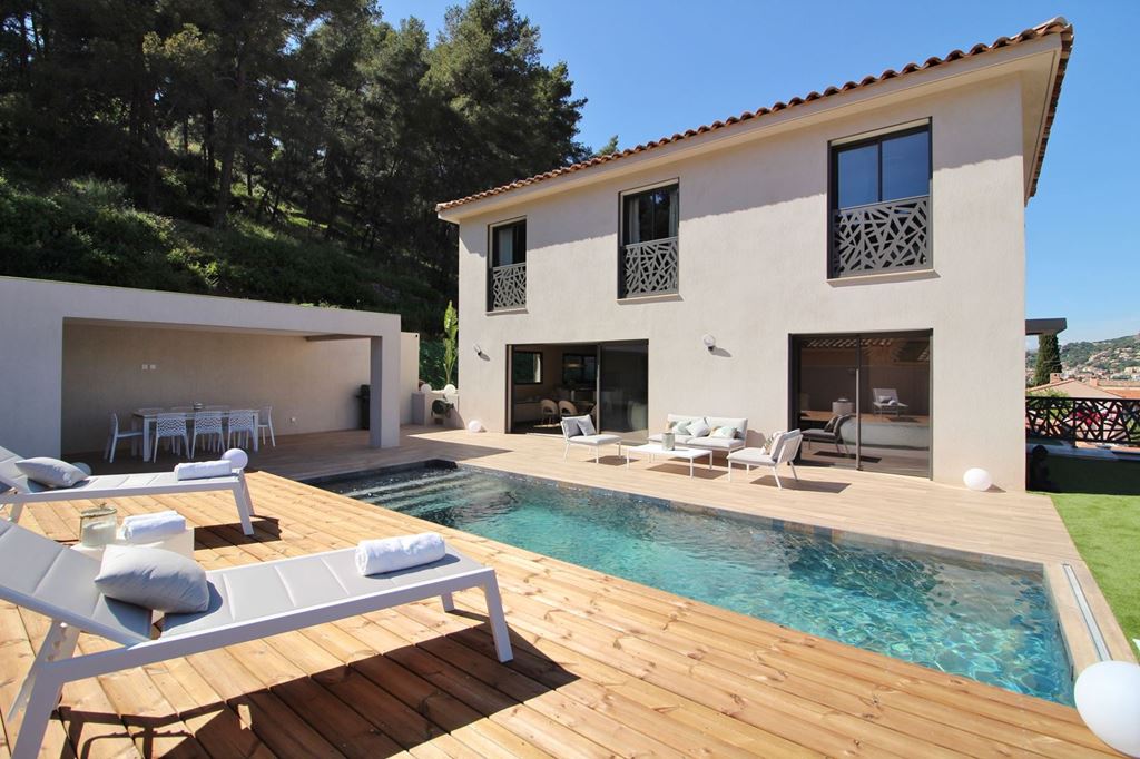 Maison indépendante HYERES (83400) COSTABELLA SARL