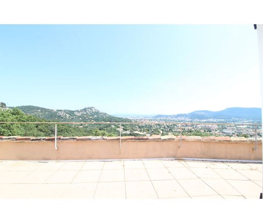 Maison indépendante HYERES (83400) COSTABELLA SARL