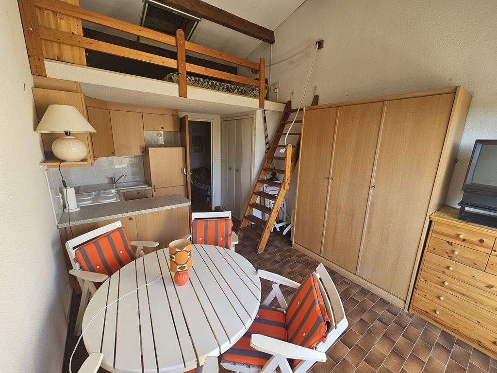 Appartement Studio BANDOL (83150) COSTABELLA SARL