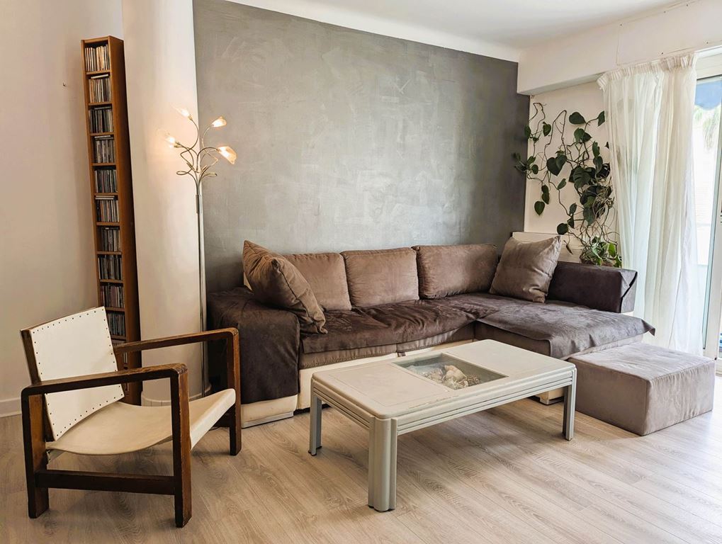 Appartement T2 HYERES (83400) COSTABELLA SARL